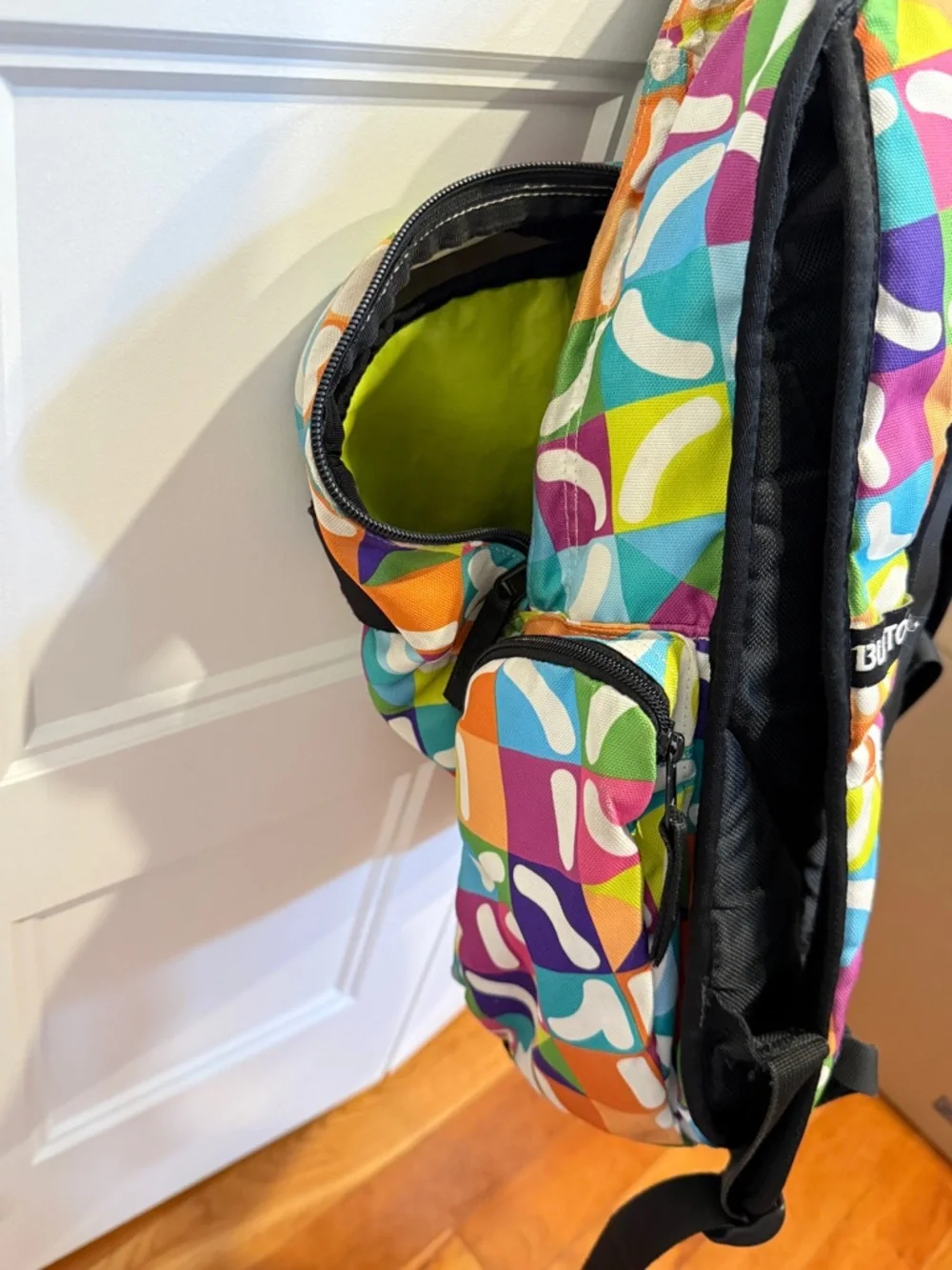 Burton Multicolor Geometric Check Backpack - Picture 5 of 6